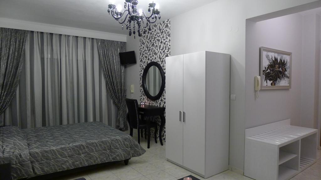 George & Sia'S House Apartman Néosz Marmarász Kültér fotó